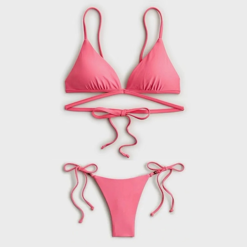 Double-String Triangle Bikini Top+Curved-Waist Ch… - image 1